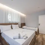 Sr * Golem (Tirana)