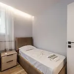 Lejlighed Sr *
