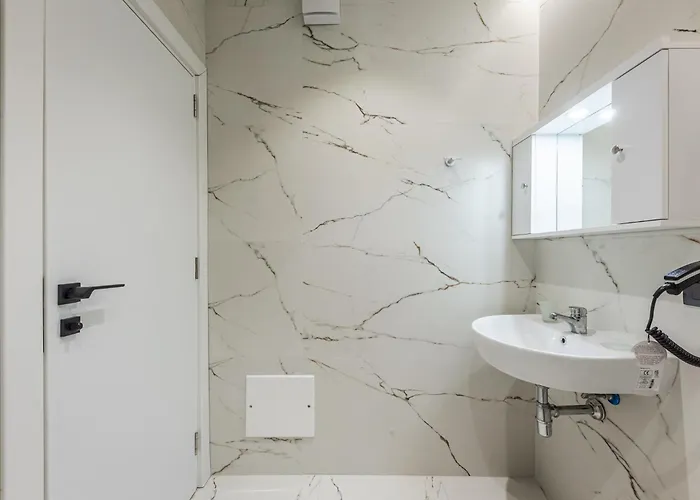 Apartamento Sr Golem (Tirana)