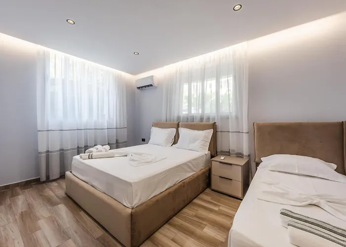 Sr Golem (Tirana)