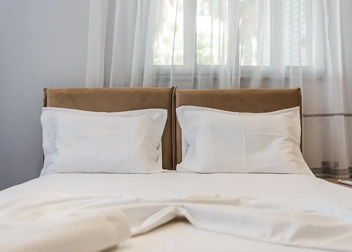 Sr Apartamento Golem (Tirana)