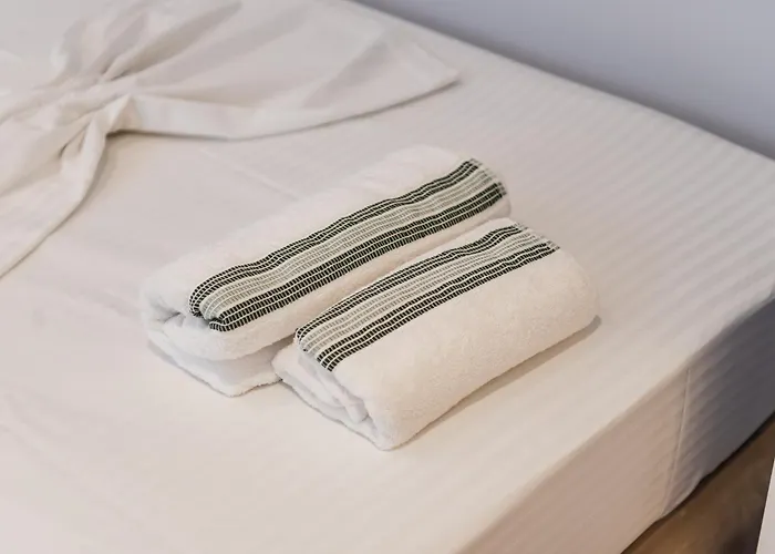 Sr Apartamento Golem (Tirana)